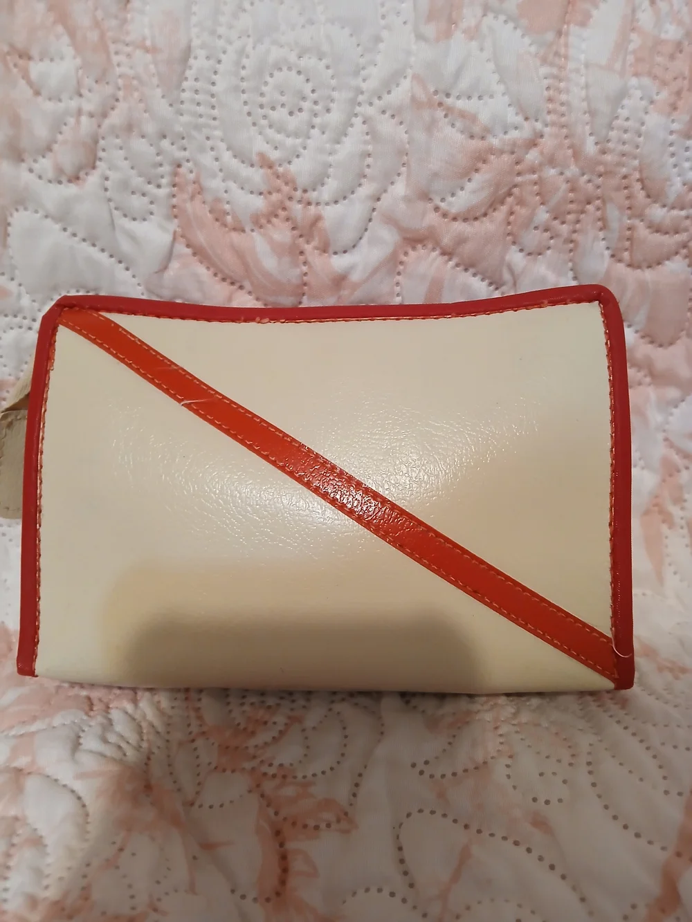 Vintage 70s Mickey Mouse Cream and Red Cartoon-Print Women's Wallet